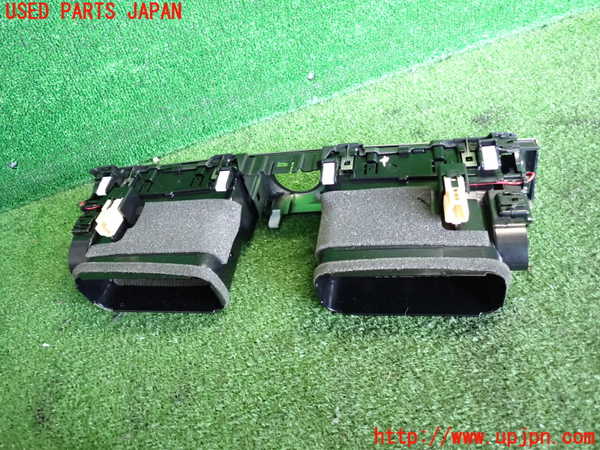 2UPJ-27637527]レクサス・GS250(GRL11)エアコン吹き出し口2 (真中) 中古_m0002.jpg