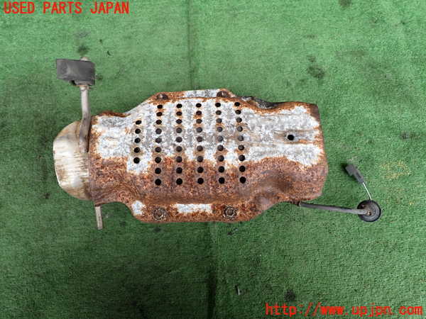 2UPJ-27642661]スープラ(JZA70)触媒1 中古_m0002.jpg