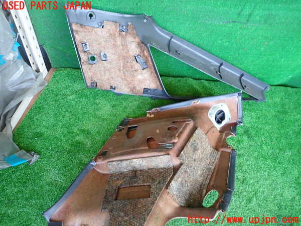 2UPJ-27647680]スープラ(JZA70)左リアピラートリム 中古_m0005.jpg