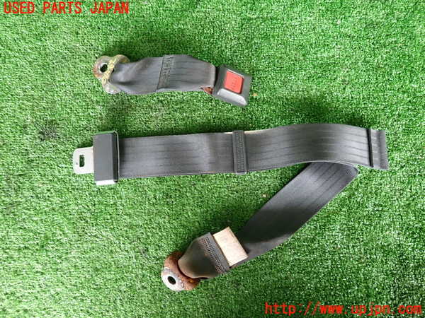 2UPJ-27647155]スープラ(JZA70)右2列目シートベルト 中古_m0001.jpg