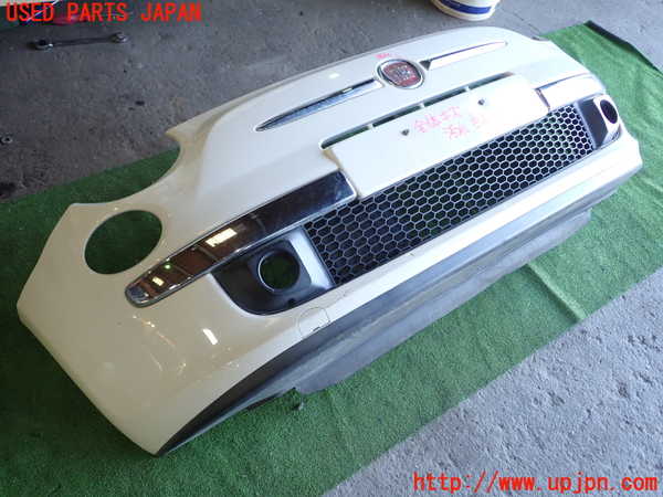 1UPJ-27661010]フィアット・500(31212)フロントバンパー 中古_m0002.jpg
