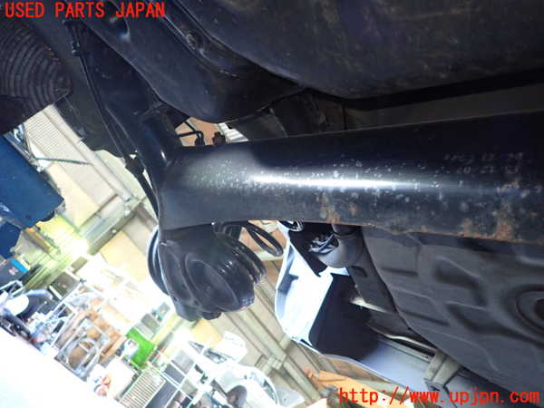 1UPJ-27665380]フィアット・500(31212)リアアクスルビーム 中古_m0004.jpg