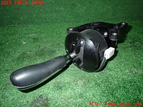 1UPJ-27667555]フィアット・500(31212)ATシフトレバー 中古_m0001.jpg