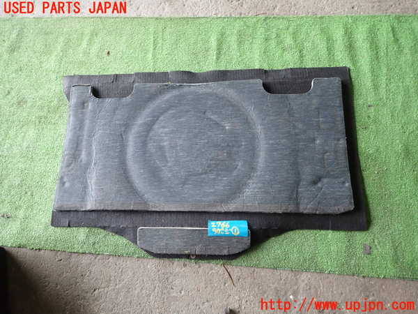 5UPJ-27667771]フィアット・500(31212)ラゲッジトレイ1 中古_m0002.jpg