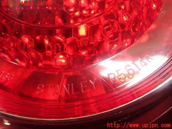 1UPJ-27671550]ランエボ10(CZ4A)右リアフィニッシャー 中古_m0003.jpg