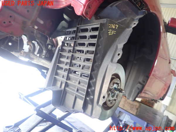 1UPJ-27671092]ランエボ10(CZ4A)左前フェンダーライナー 中古_m0001.jpg