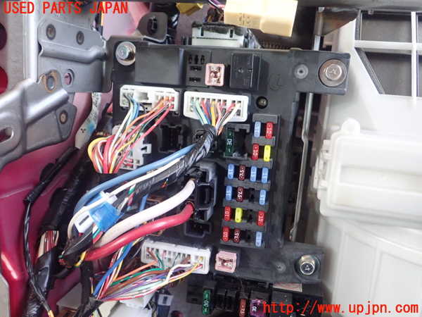 1UPJ-27676742]ランエボ10(CZ4A)ヒューズボックス2 中古_m0001.jpg