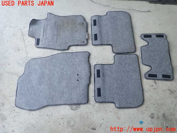 5UPJ-27677800]ランエボ10(CZ4A)フロアマット 中古_m0003.jpg