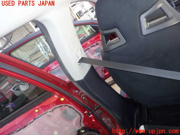 1UPJ-27677670]ランエボ10(CZ4A)左センターピラートリム 中古_m0001.jpg