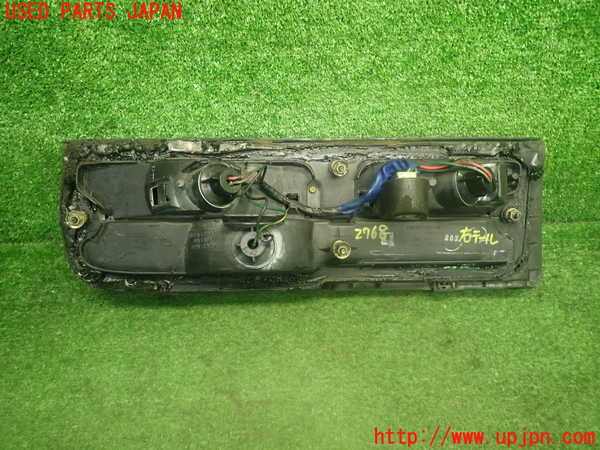 1UPJ-27681530]フェアレディZ(CZ32)右テールランプ 中古_m0002.jpg