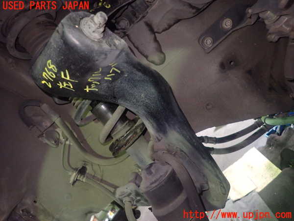 5UPJ-27684295]フェアレディZ(CZ32)左フロントナックルハブ 中古_m0002.jpg