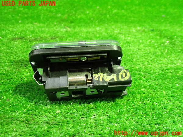1UPJ-27696411]ロードスター RF(NDERC)ルームランプ1 中古_m0002.jpg