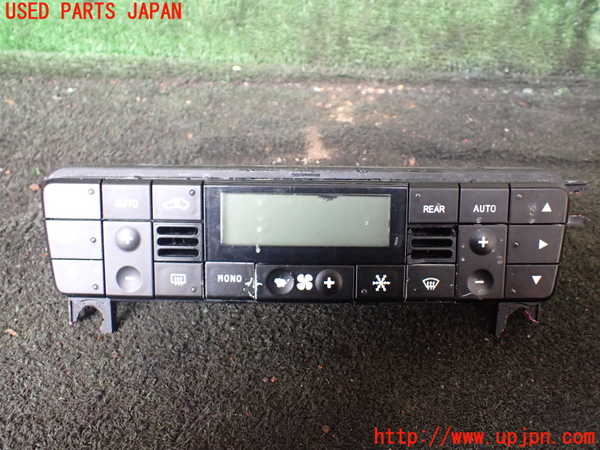 1UPJ-27706066]マセラティ・グラントゥーリズモ(MGT)エアコンスイッチ1 中古_m0001.jpg