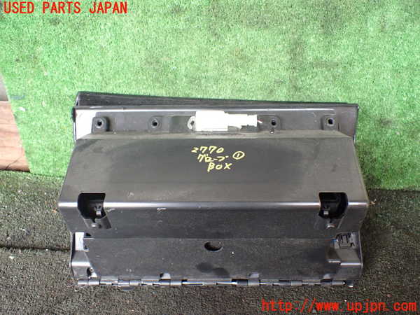 1UPJ-27707516]マセラティ・グラントゥーリズモ(MGT)グローブボックス1 ジャンク部品取り_m0005.jpg
