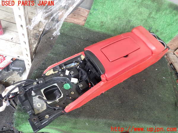 1UPJ-27707540]マセラティ・グラントゥーリズモ(MGT)センターコンソール 中古_m0001.jpg