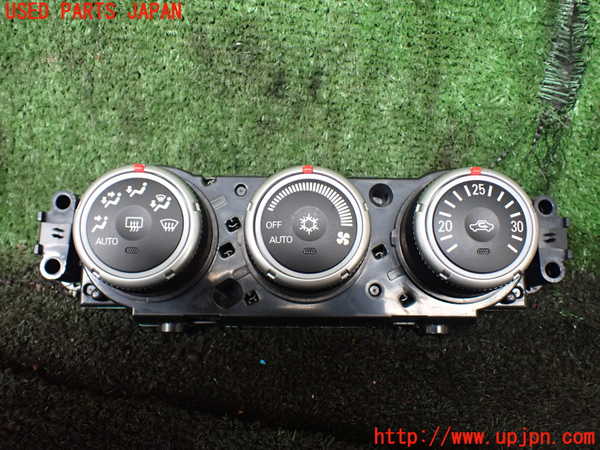 1UPJ-27716066]ランエボ10(CZ4A)エアコンスイッチ1 中古_m0001.jpg