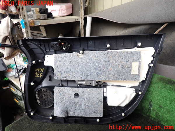 1UPJ-27711264]ランエボ10(CZ4A)左前ドア内張り 中古_m0004.jpg