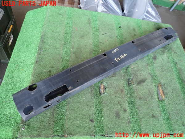 2UPJ-27721014]ハイエースバン200系(KDH205V)フロントバンパーホースメント 中古_m0001.jpg