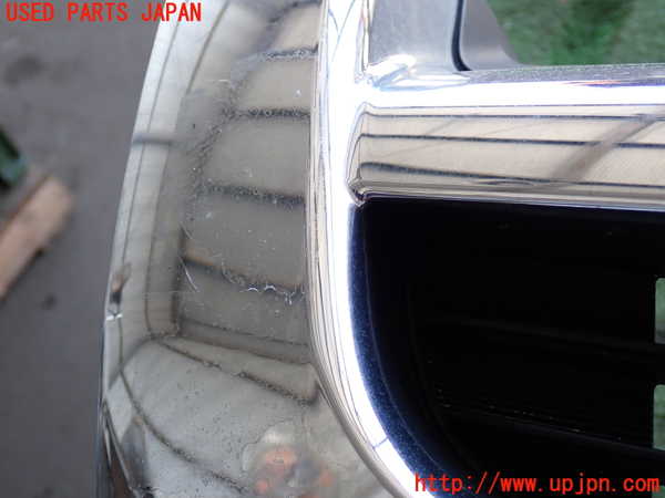 2UPJ-27721050]ハイエースバン200系(KDH205V)ラジエターグリル 中古_m0002.jpg