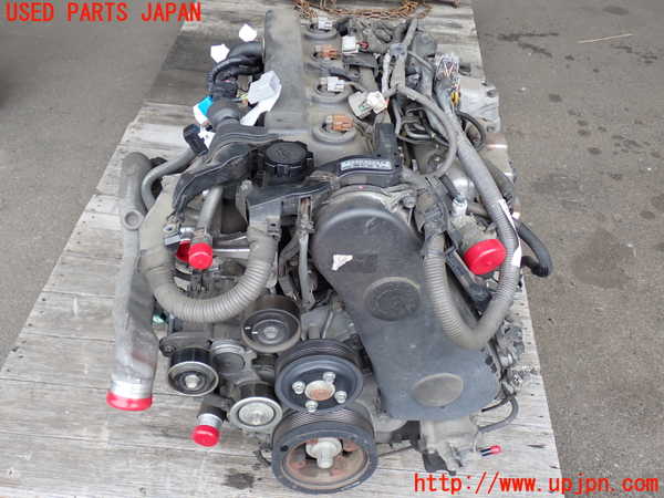 2UPJ-27722010]ハイエースバン200系(KDH205V)エンジン 2KD-FTV 4WD 中古_m0001.jpg