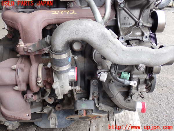 2UPJ-27722010]ハイエースバン200系(KDH205V)エンジン 2KD-FTV 4WD 中古_m0002.jpg
