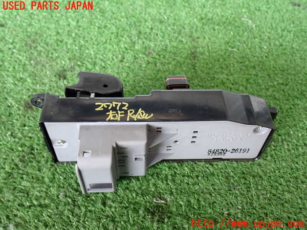 5UPJ-27726240]ハイエースバン200系(KDH205V)右前パワーウィンドウスイッチ 中古_m0002.jpg