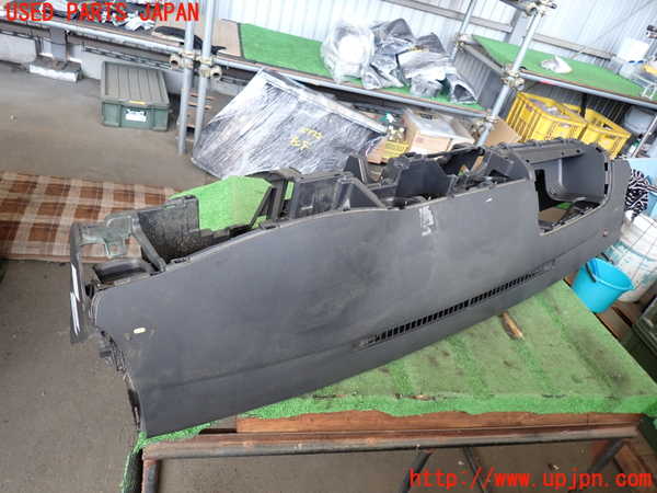 2UPJ-27727505]ハイエースバン200系(KDH205V)ダッシュボード 【ジャンク品】 中古_m0002.jpg