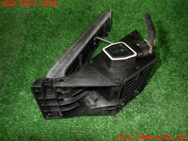 2UPJ-27736381]ベンツ E250(212036C)センサー1 (アクセルペダル) 中古_m0002.jpg