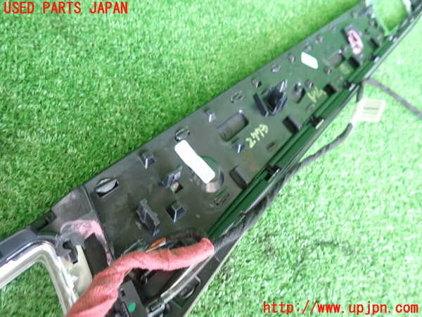 2UPJ-27737691]ベンツ E250(212036C)内装トリム類1 【ジャンク品】 中古_m0004.jpg