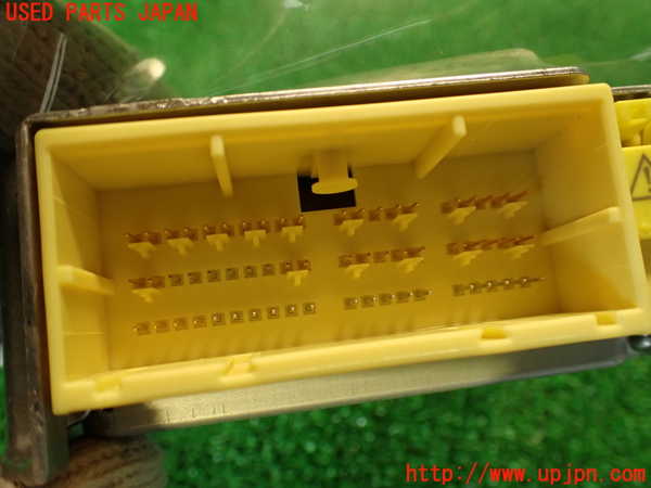 2UPJ-27746145]レクサス・RX350(GGL10W)エアバッグコンピューター 中古_m0003.jpg