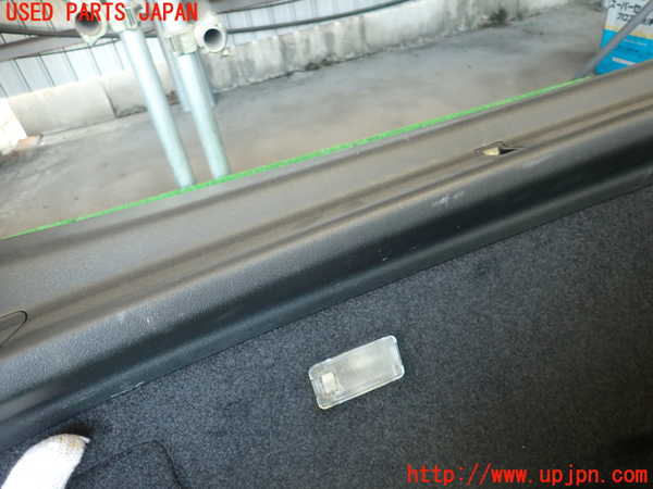 2UPJ-27741578]レクサス・RX350(GGL10W)バックドア内張り 中古_m0003.jpg