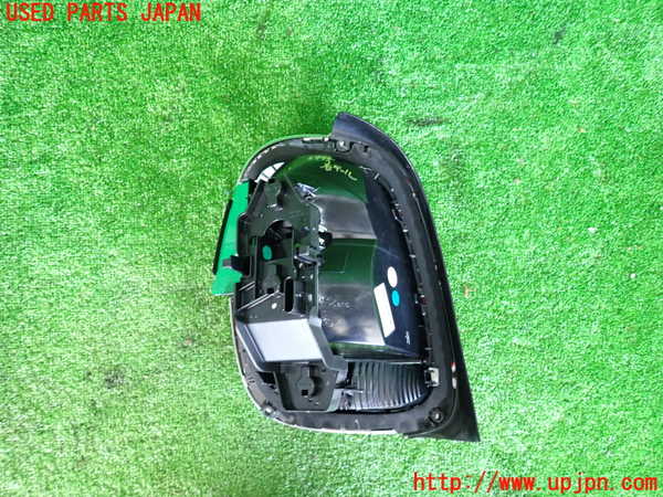 2UPJ-27751530]BMW ミニ(MINI)クーパーD(XT15)右テールランプ 中古  F55_m0002.jpg