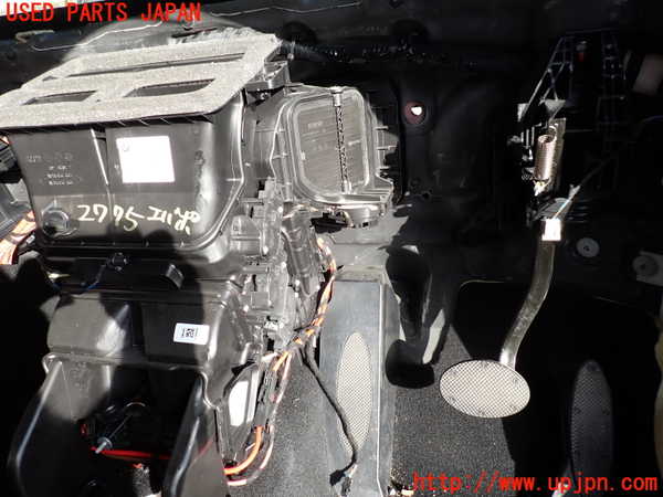2UPJ-27756081]BMW ミニ(MINI)クーパーD(XT15)エバポレーター1 中古  F55_m0002.jpg