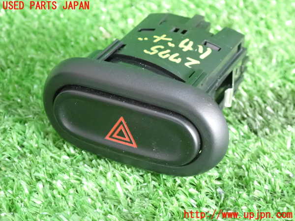 2UPJ-27756290]BMW ミニ(MINI)クーパーD(XT15)ハザードスイッチ 中古  F55_m0001.jpg
