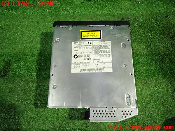 1UPJ-27766505]BMW M5(NB50 E60)CDチェンジャー 中古_m0003.jpg