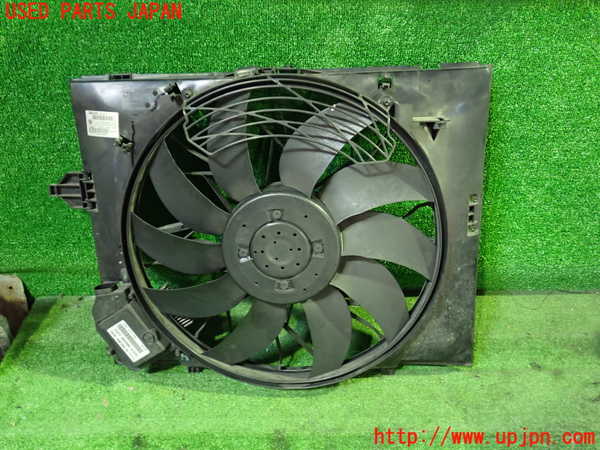 5UPJ-27766836]BMW M5(NB50 E60)電動ファン1 中古_m0002.jpg