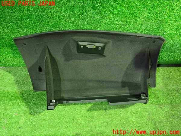 5UPJ-27767516]BMW M5(NB50 E60)グローブボックス1 中古_m0002.jpg