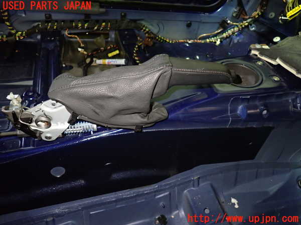1UPJ-27767550]BMW M5(NB50 E60)サイドブレーキレバー 中古_m0002.jpg