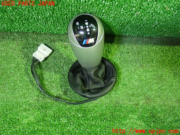 1UPJ-27767570]BMW M5(NB50 E60)シフトノブ 中古_m0001.jpg