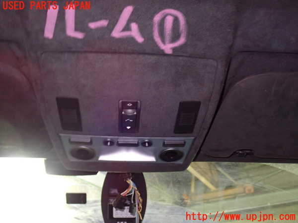 5UPJ-27766411]BMW M5(NB50 E60)ルームランプ1 (１列目) 中古_m0001.jpg