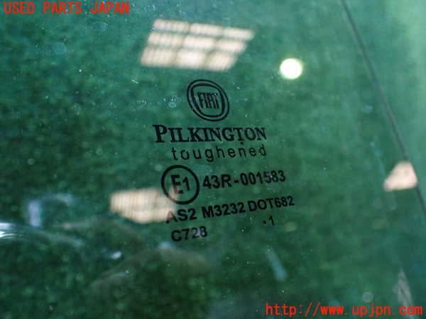 1UPJ-27771268]フィアット・500(31209)左ドアガラス PILKINGTON M3232 中古_m0002.jpg