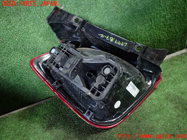 1UPJ-27771530]フィアット・500(31209)右テールランプ 中古_m0003.jpg