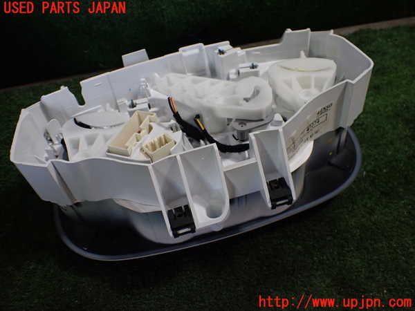 5UPJ-27776066]フィアット・500(31209)エアコンスイッチ1 中古_m0002.jpg