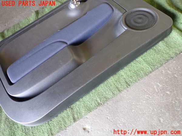 5UPJ-27771264]フィアット・500(31209)左ドア内張り 中古_m0002.jpg