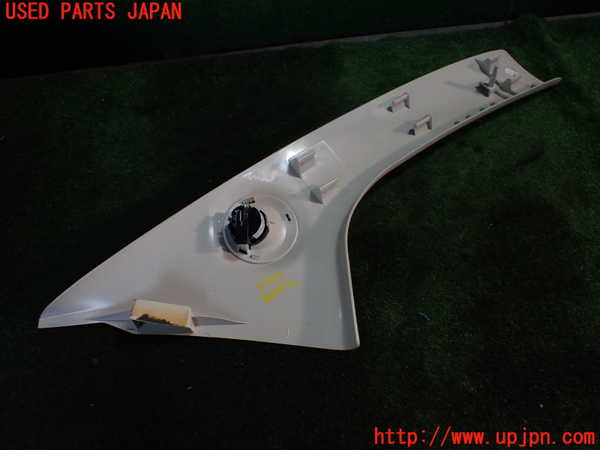 1UPJ-27777660]フィアット・500(31209)左フロントピラートリム 中古_m0002.jpg