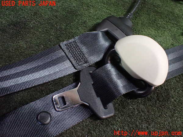 5UPJ-27777075]フィアット・500(31209)助手席シートベルト 中古_m0002.jpg