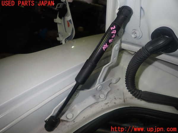 1UPJ-27781506]アバルト・124スパイダー(NF2EK)トランクダンパー 中古_m0002.jpg