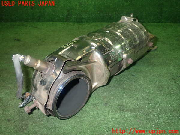1UPJ-27782041]アバルト・124スパイダー(NF2EK)エキマニ1 触媒 マニバーター 中古_m0002.jpg
