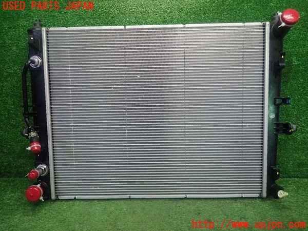 5UPJ-27782321]アバルト・124スパイダー(NF2EK)ラジエーター1 中古_m0002.jpg