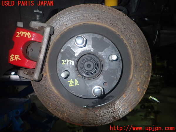 1UPJ-27784305]アバルト・124スパイダー(NF2EK)左リアナックルハブ 中古_m0001.jpg